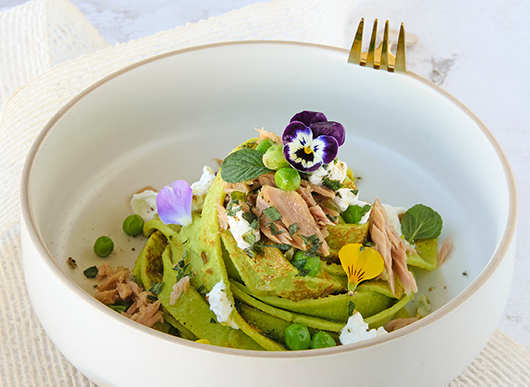 Tagliatelle di crespelle ai piselli con tonno Zarotti