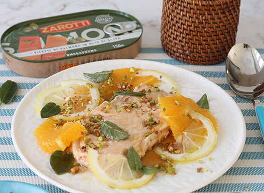 Filetti di salmone in olio di oliva agrumi