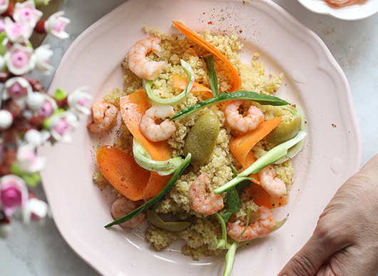 Miglio light con carote, puntarelle e gamberetti al naturale